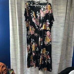 Torrid women’s tie kimono